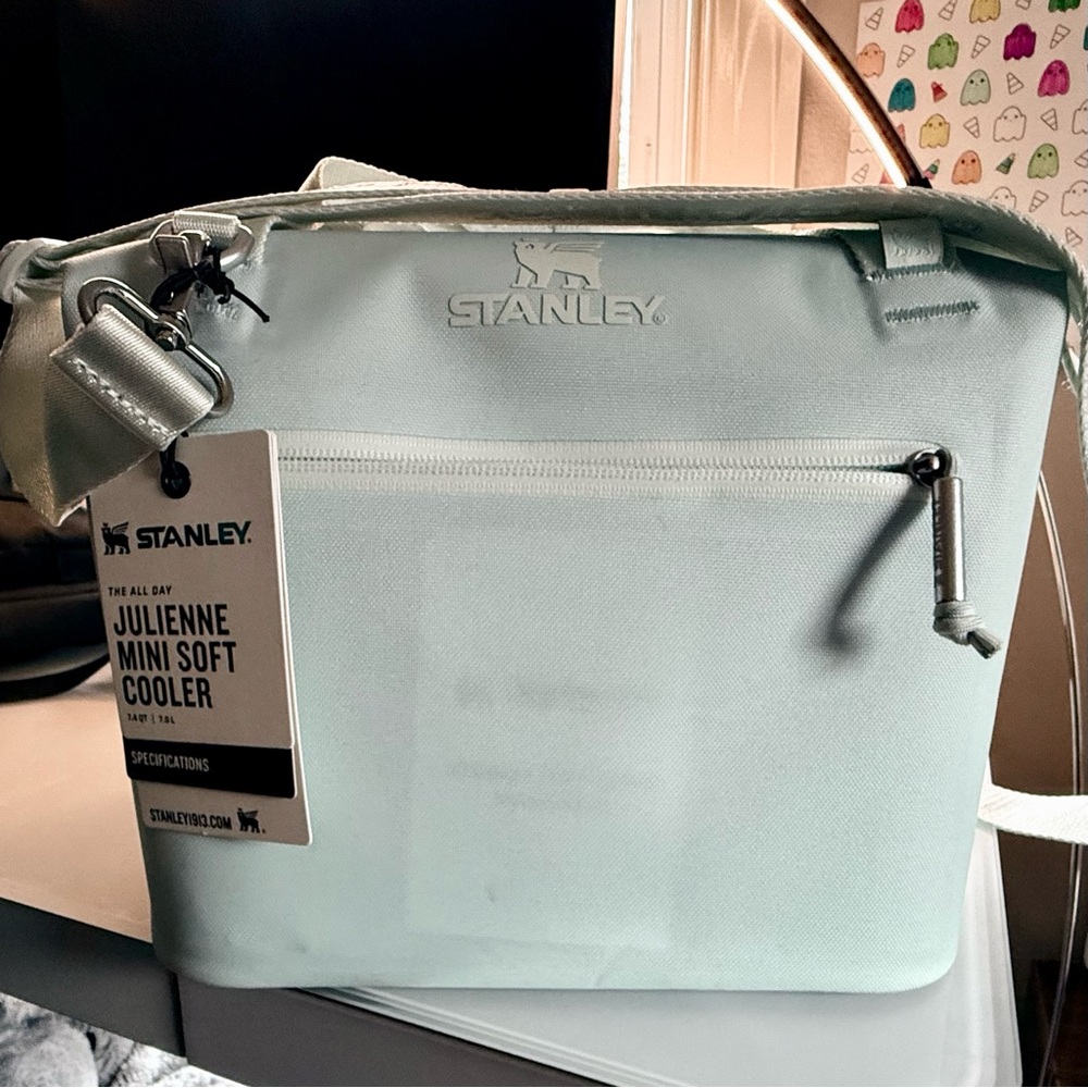 THE ALL DAY JULIENNE MINI COOLER | 10 CAN | 7.4 QT | 7.0 L | Seafoam